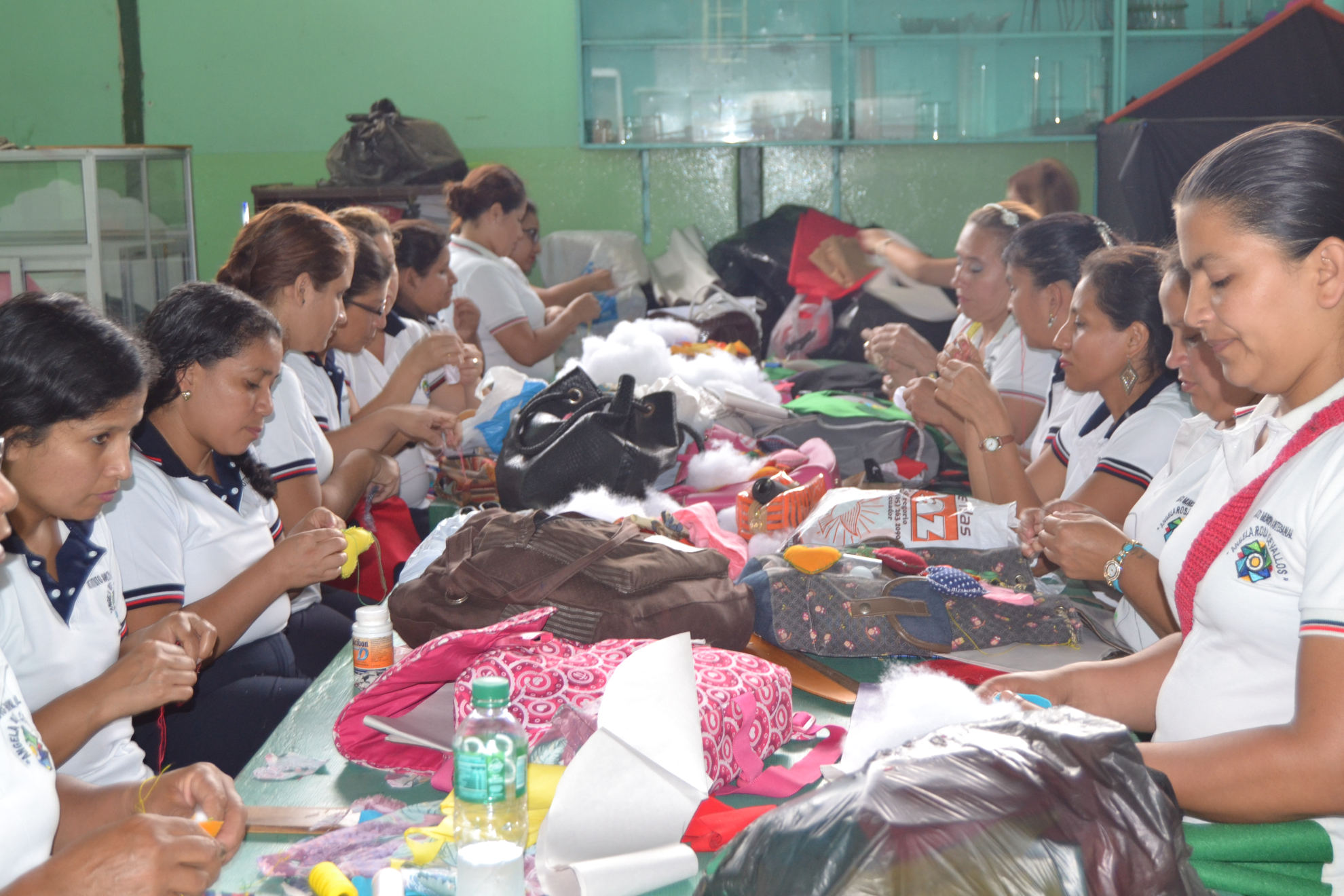 Reconstrucción del centro artesanal Ángela Rosa - Segunda Fase 