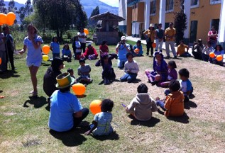 Jóevenes en el centro de acogida Juvilus